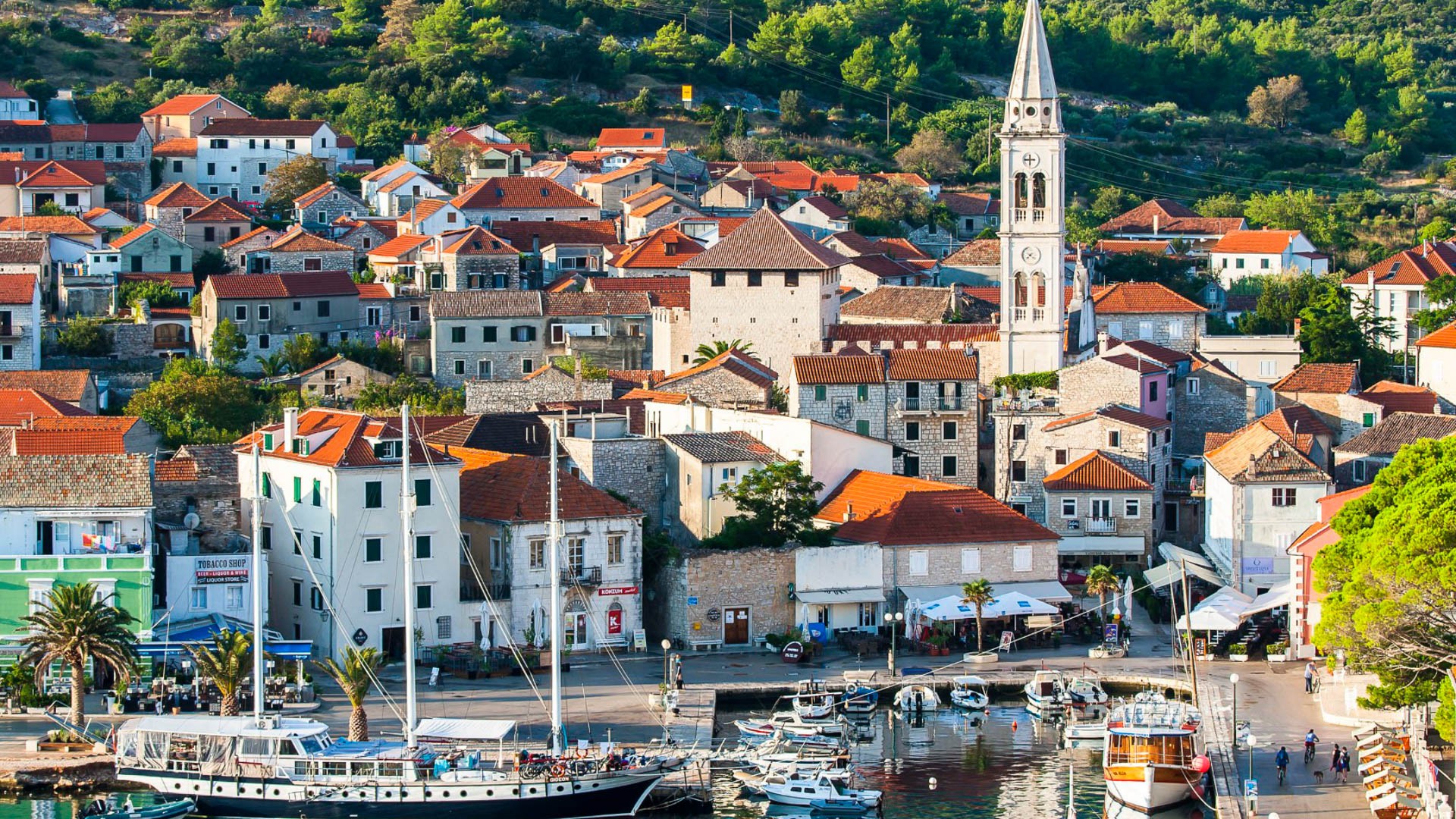 Jelsa (Hvar Island) - Adriatic Sea | Croatia Cruise Croatia Cruise