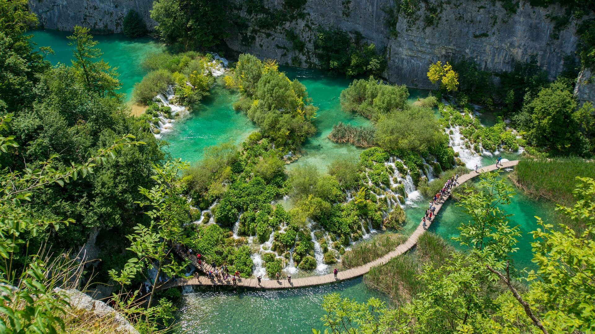 Plitvice Lakes NP - Adriatic Sea | Croatia Cruise Croatia Cruise