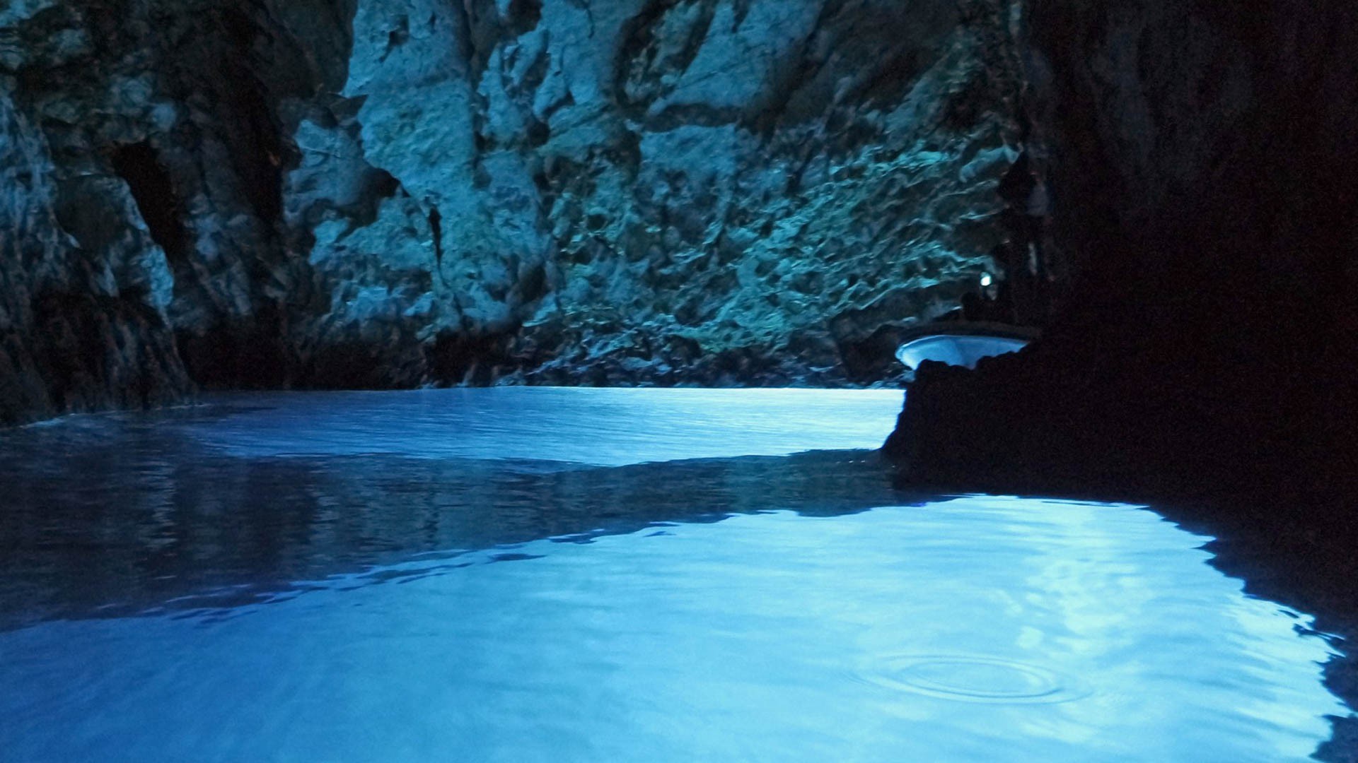 Biševo (Blue Cave) - Adriatic Sea | Croatia Cruise Croatia Cruise