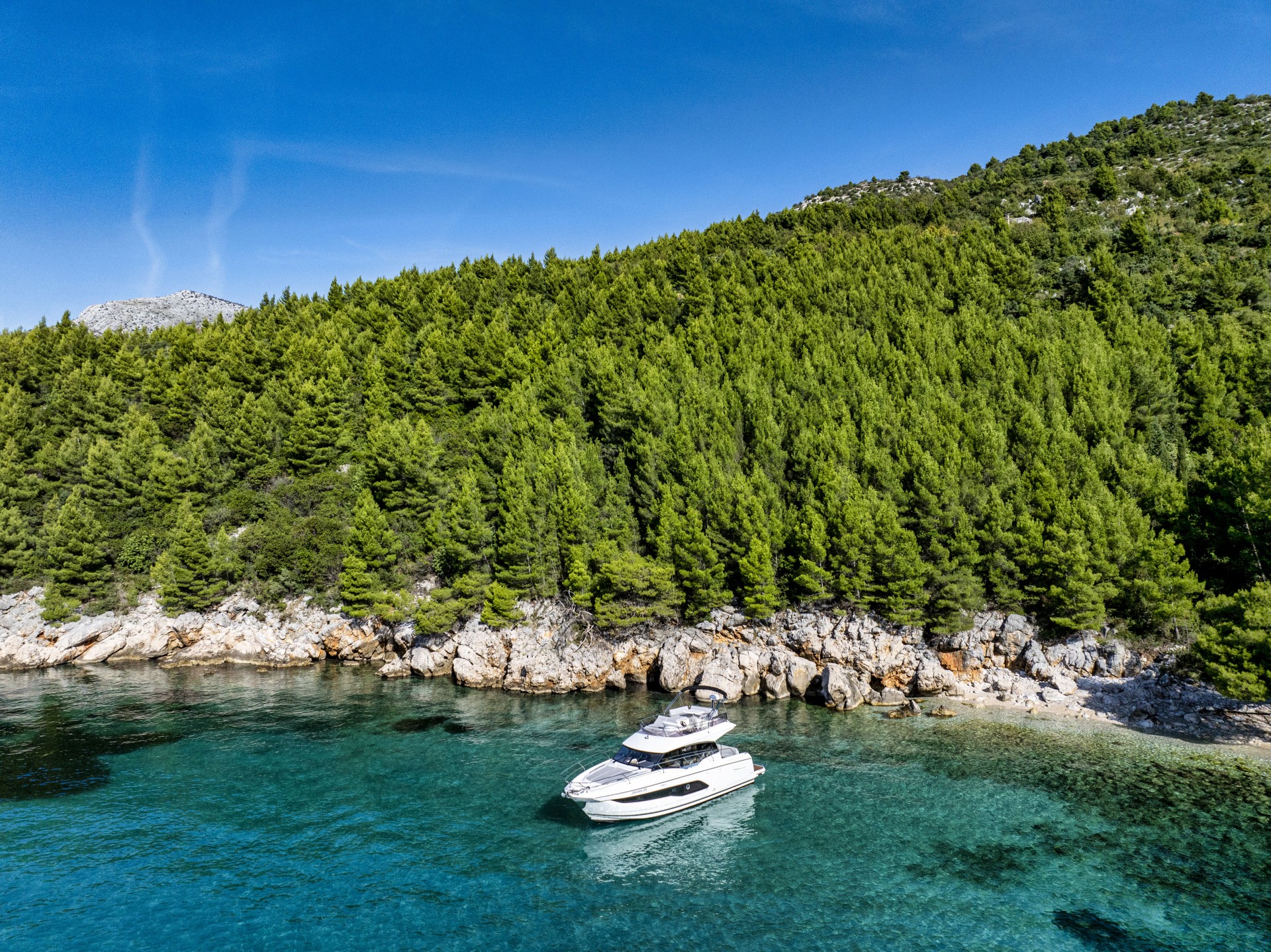 dubrovnikchrter-prestige420-036.jpg Croatia Cruise